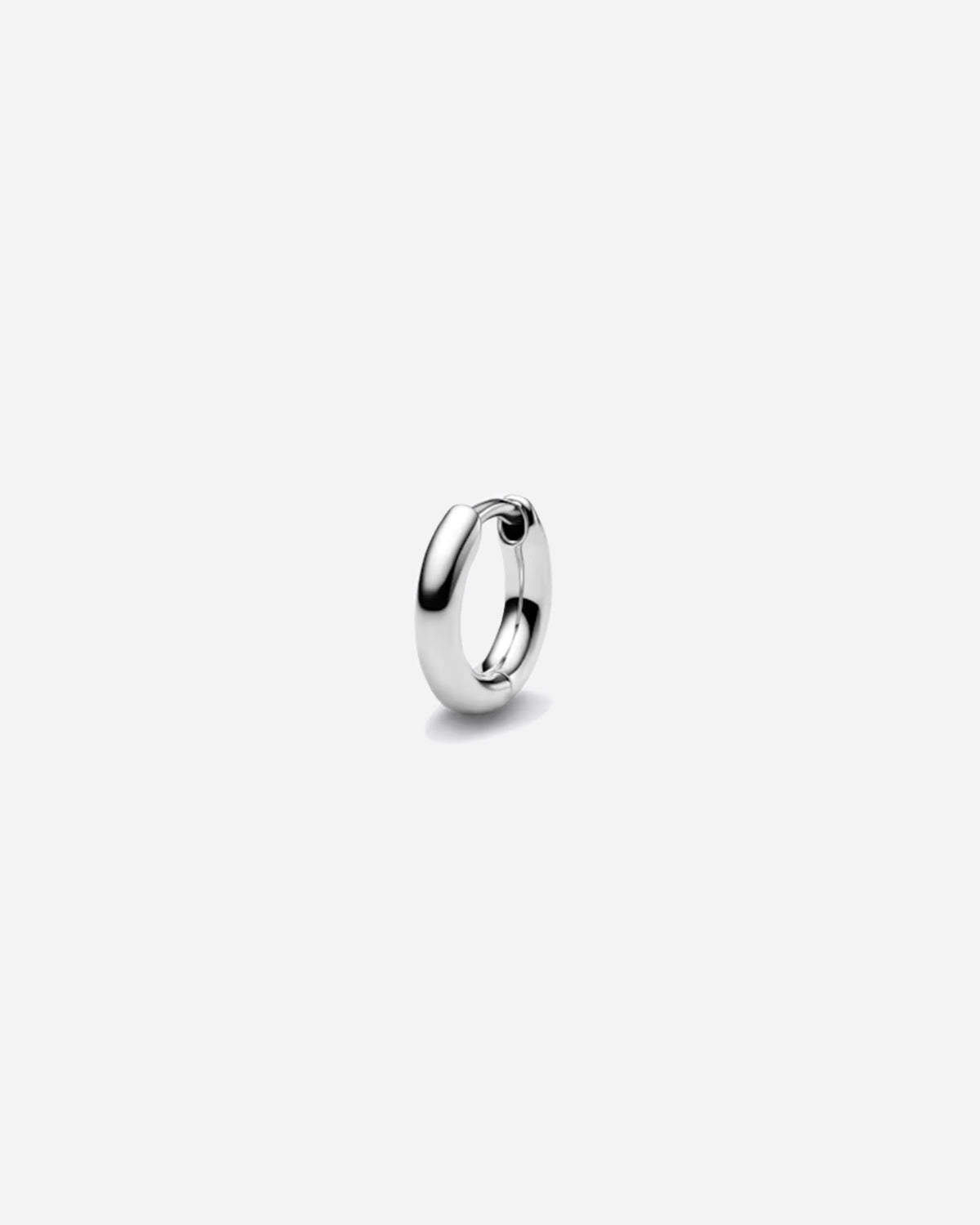 Maria Black Marco 6 Huggie Silver Recycled sterling silver, white rhodium plated 100887AG-6