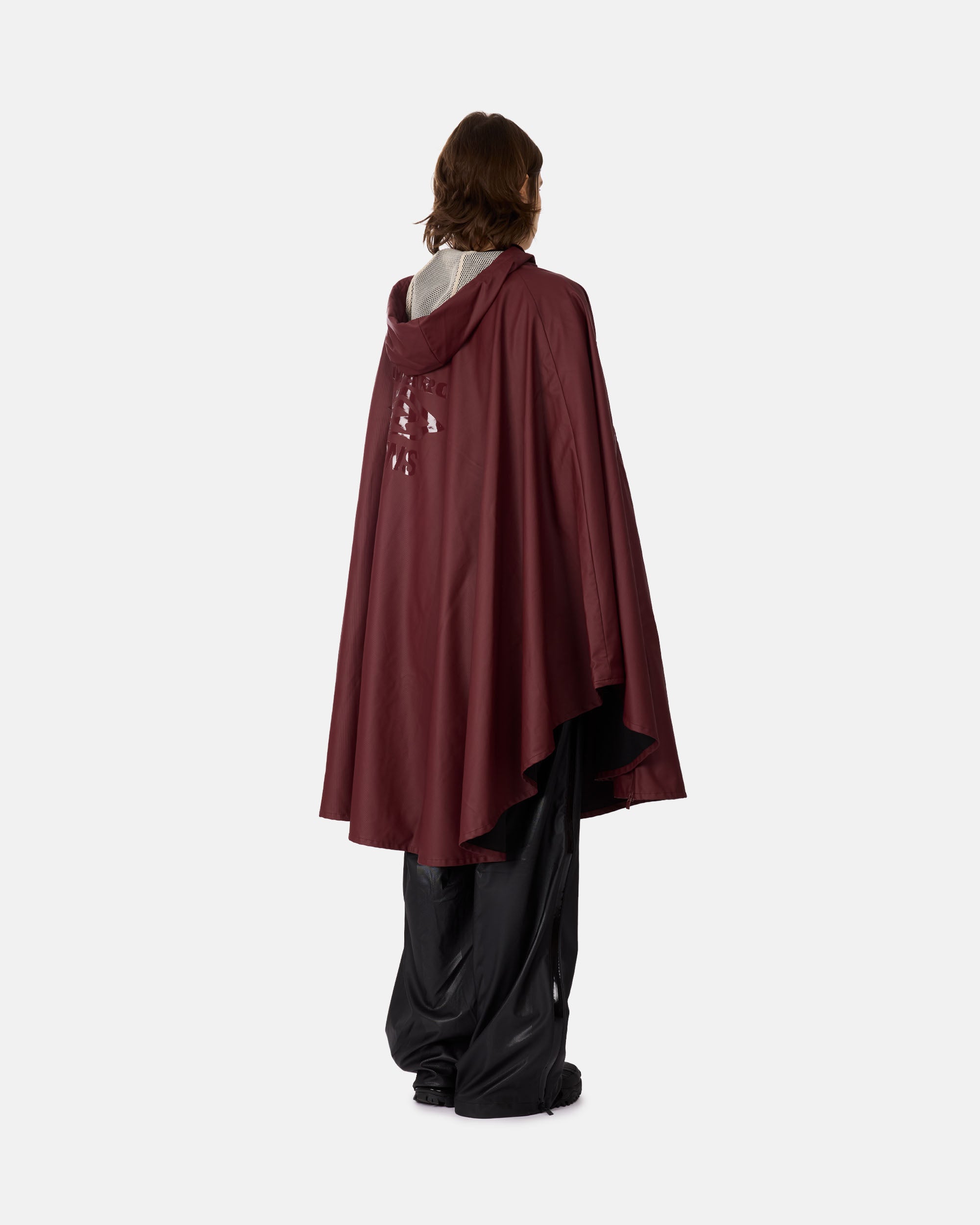 Rains Rains x Umbro Apollo Cape Maroon Red 20800-141