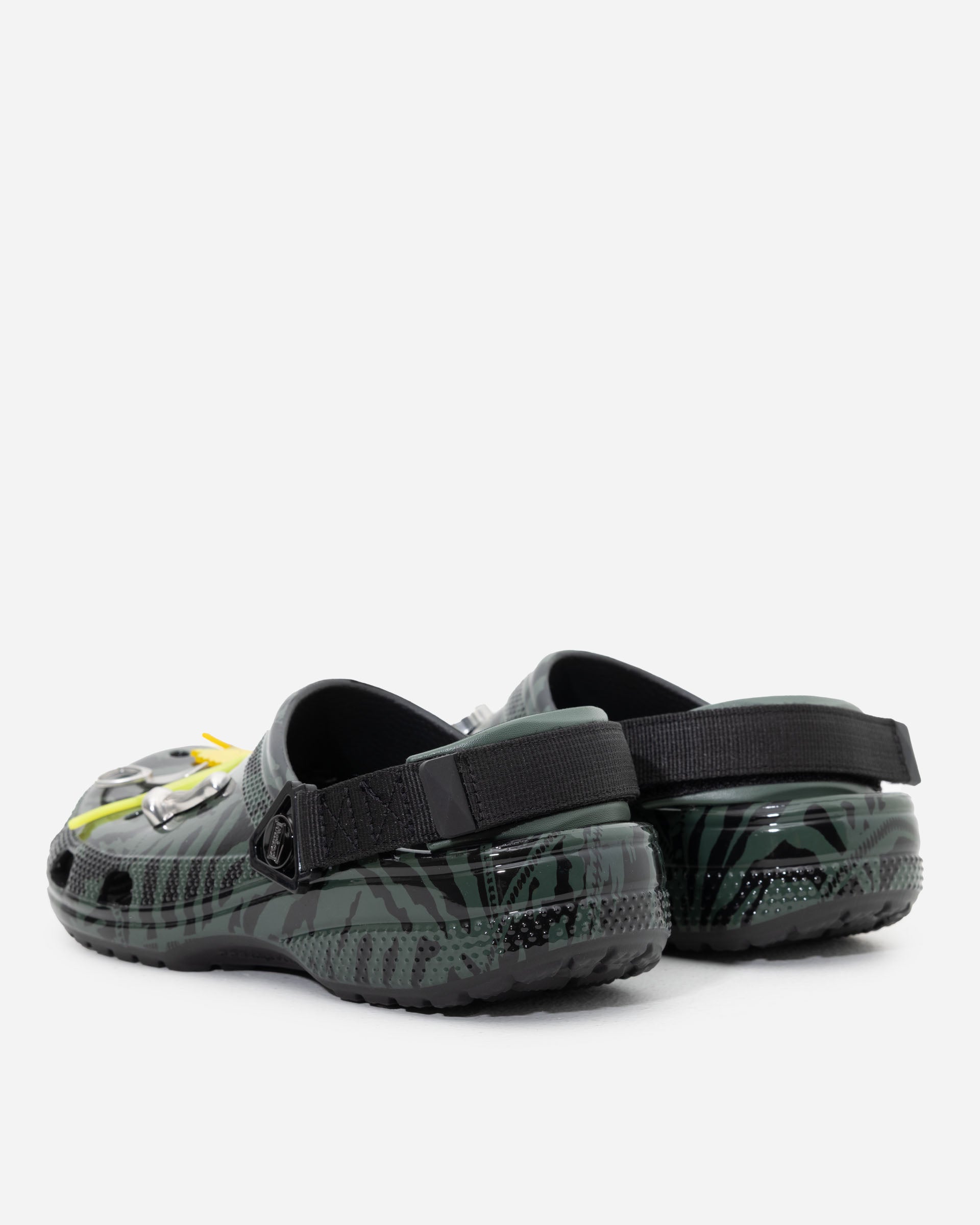 Crocs Crocs x Aries Arise Classic Clog Dark Algae 211060-001