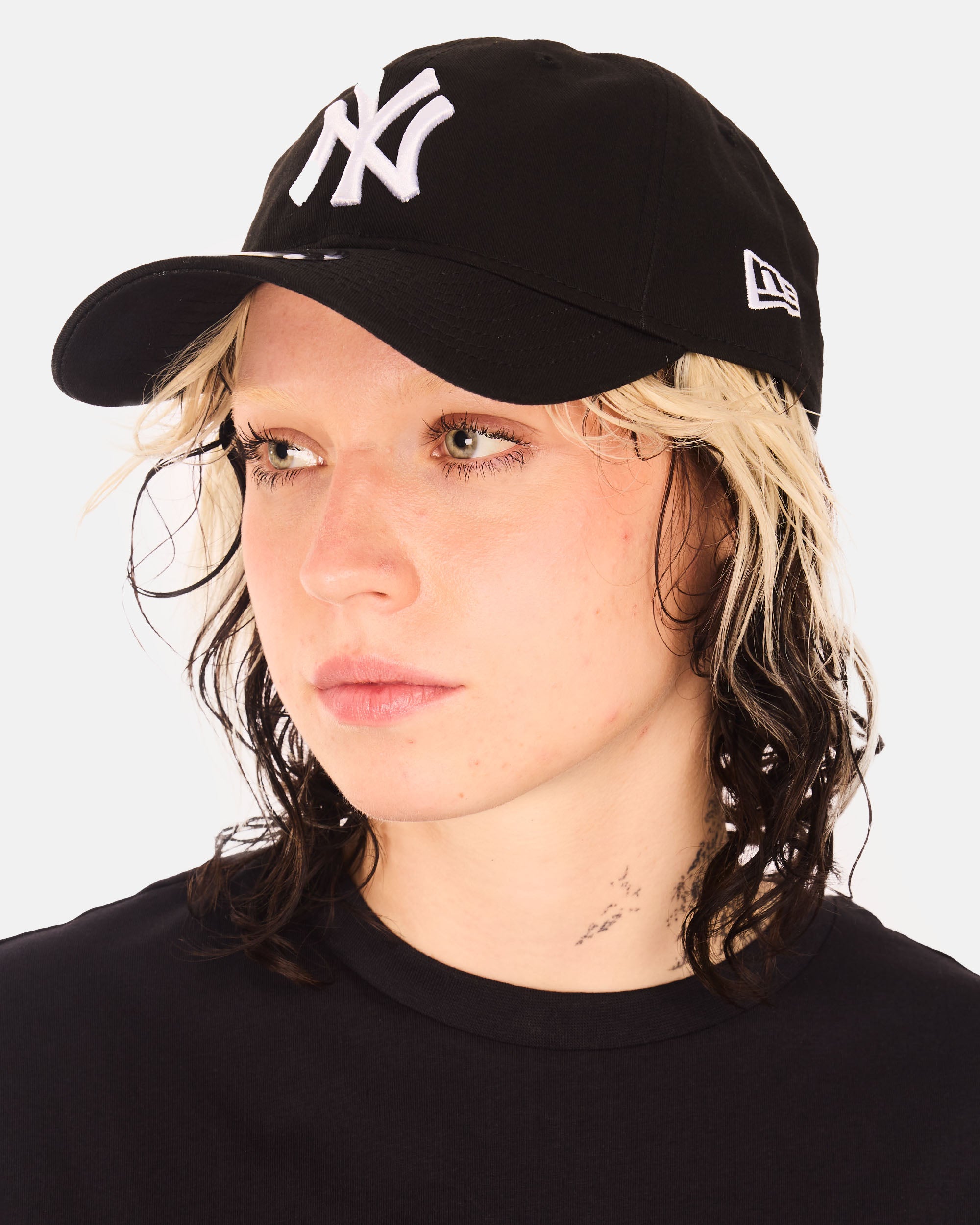 New Era League Essential 9TWENTY BLACK 60348852