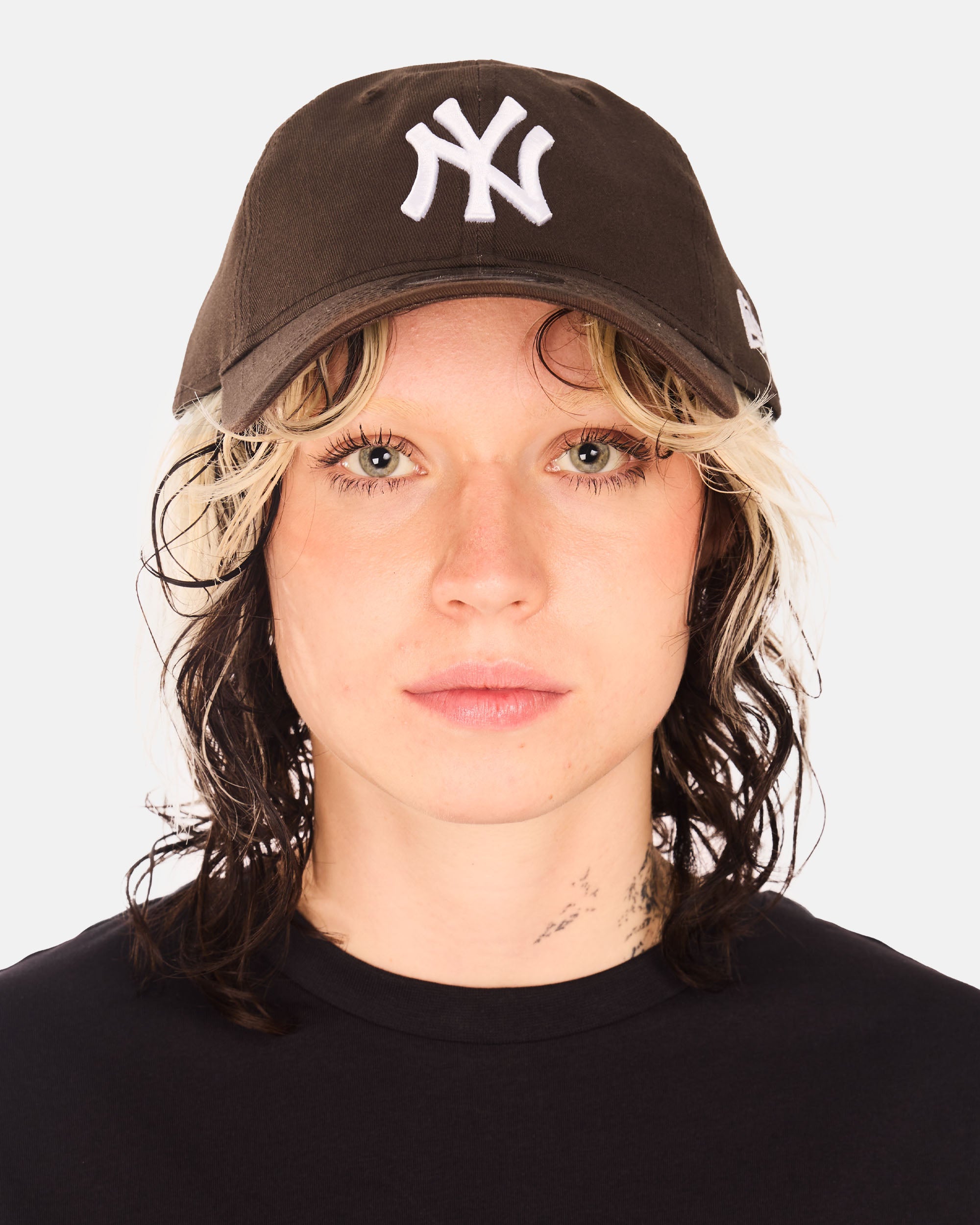 New Era League Essential 9TWENTY Brown 60471475