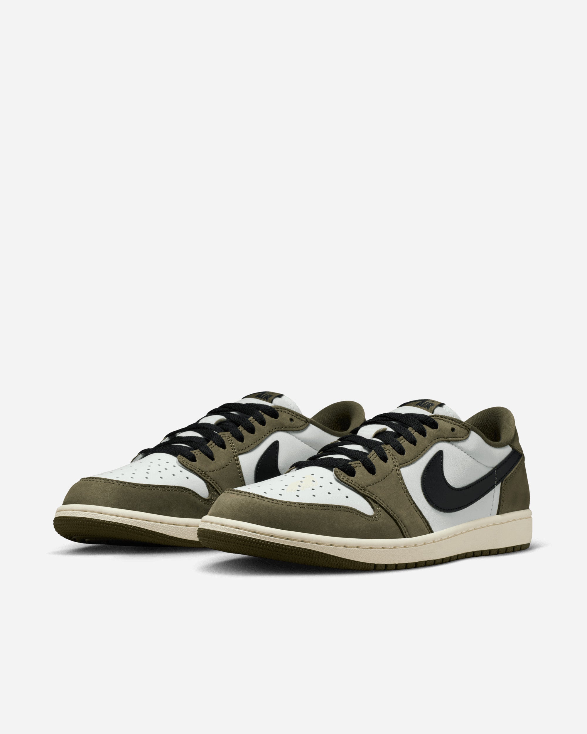 Jordan Brand Air Jordan 1 Low OG "Hike Mike" MEDIUM OLIVE/BLACK HQ6998-200