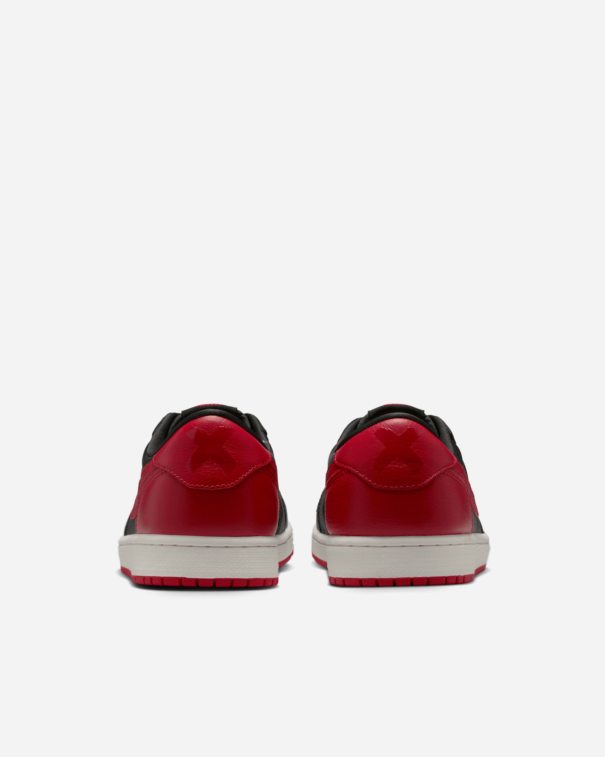 Jordan Brand Jordan 1 Retro Low OG “Banned” BLACK/BLACK-VARSITY RED-SUMMIT WHITE IW6276-001
