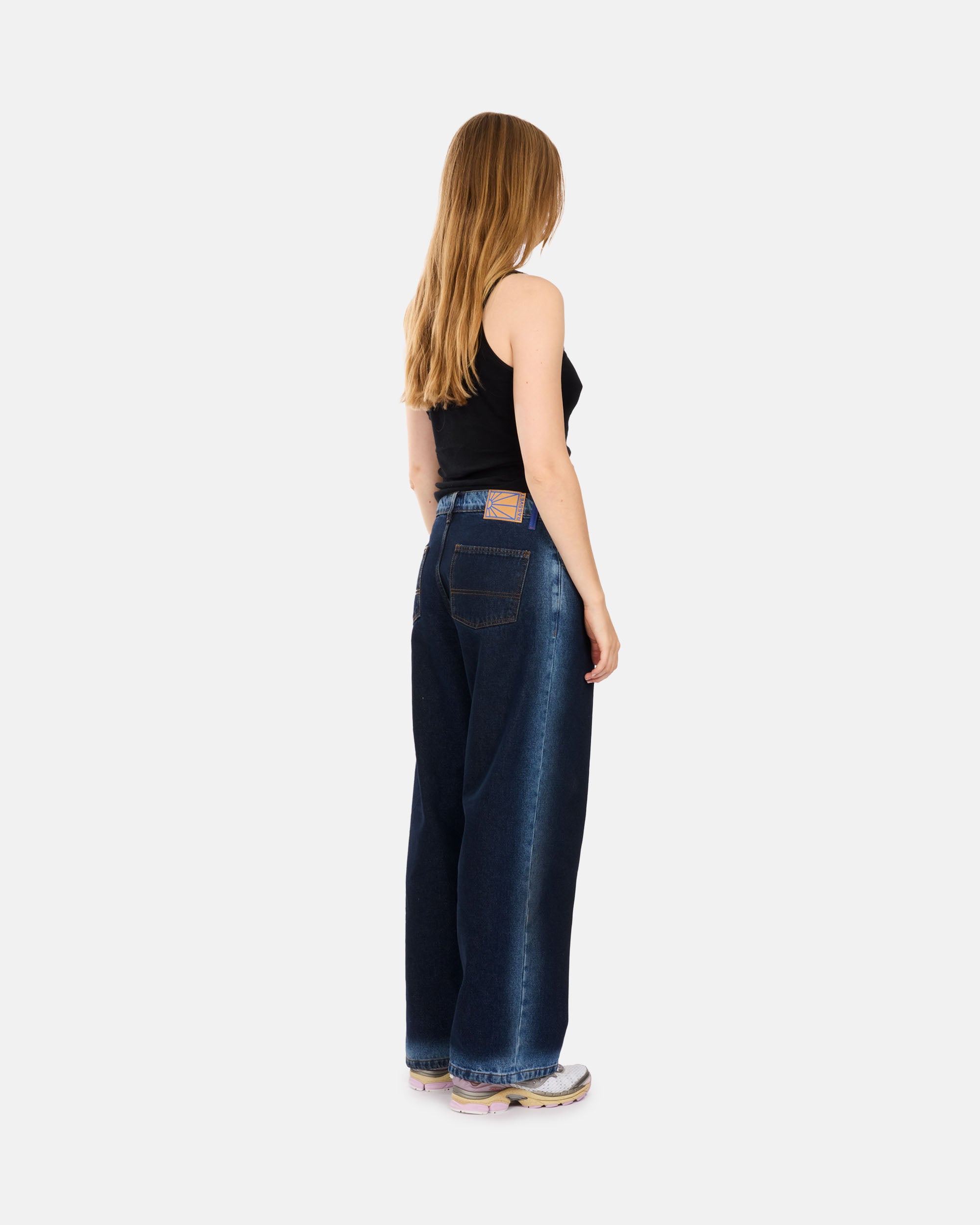 RASSVET Pantalon baggy en denim « Shadow Wash » BLUE PACC17P012