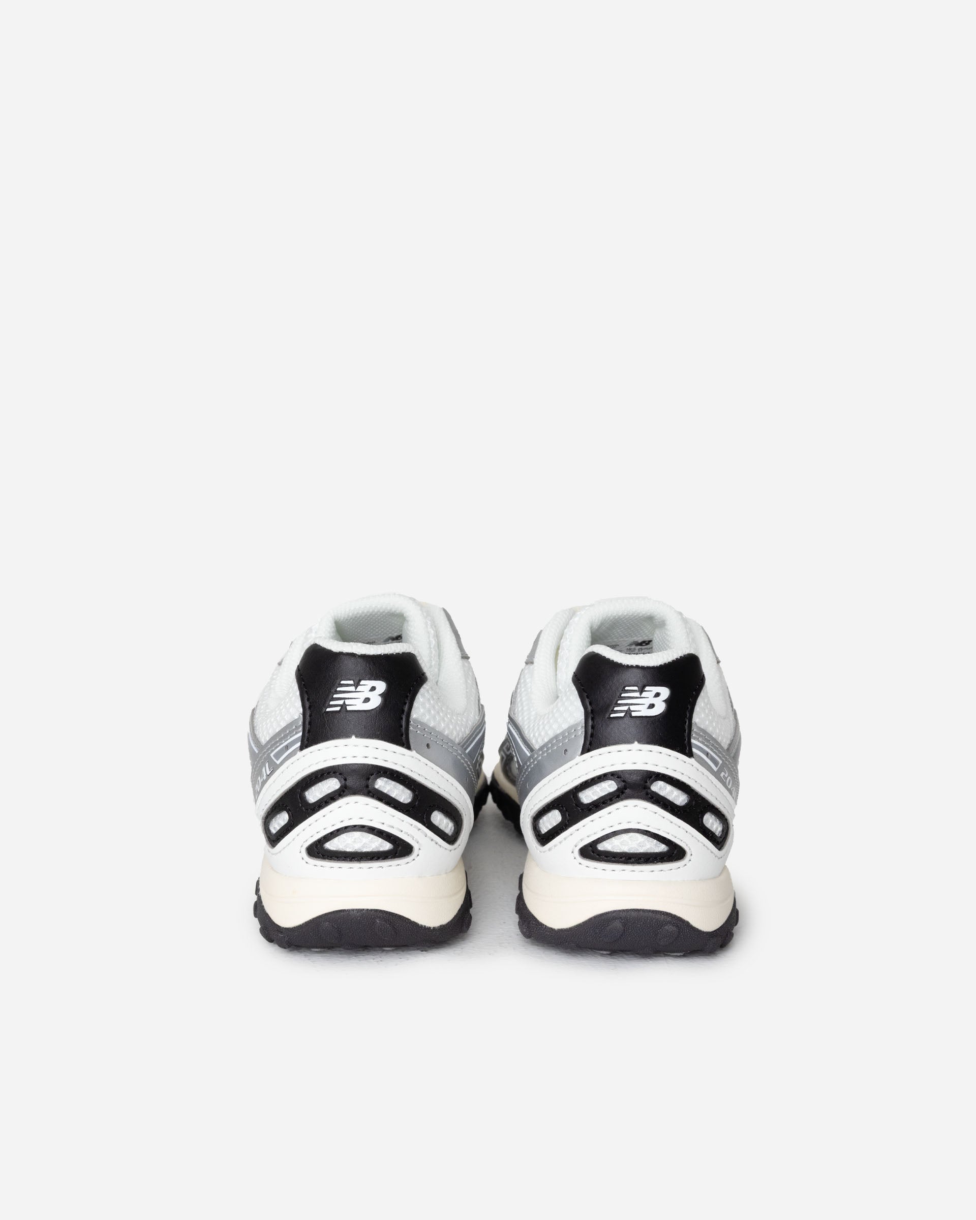 New Balance 204L SILVER METALLIC U204LSWD