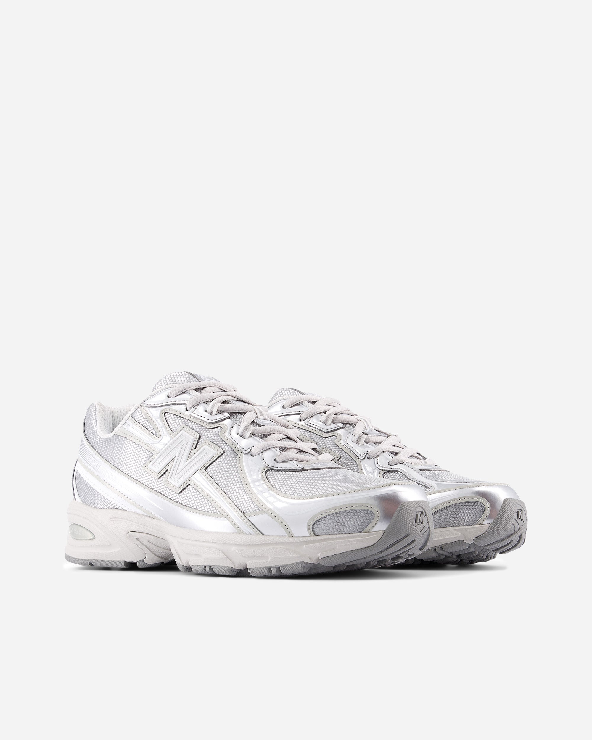 New Balance 740 METALLIC SILVER U7405I7