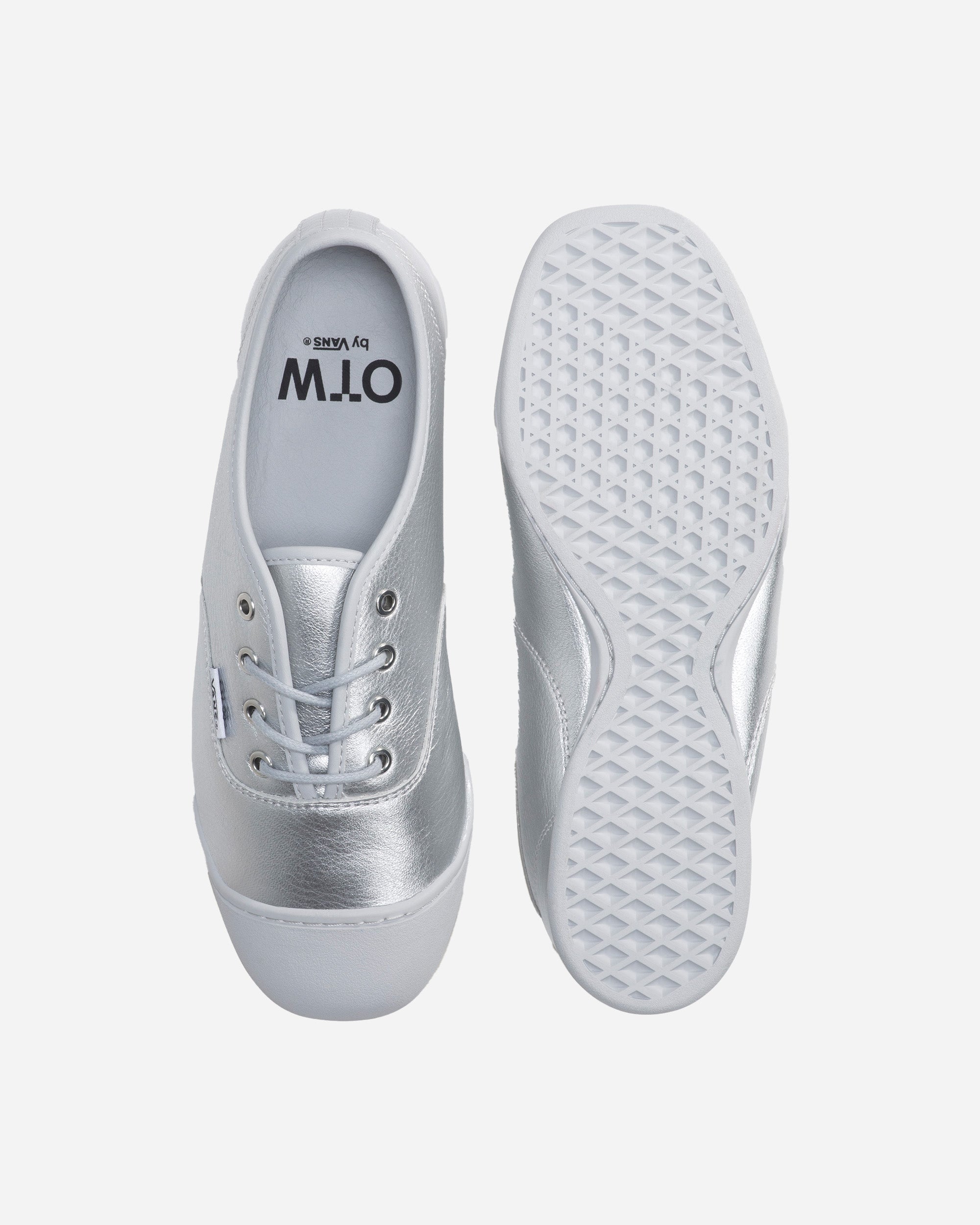 VANS OTW Authentic Prima Silver Metallic VN000DAXLNE1