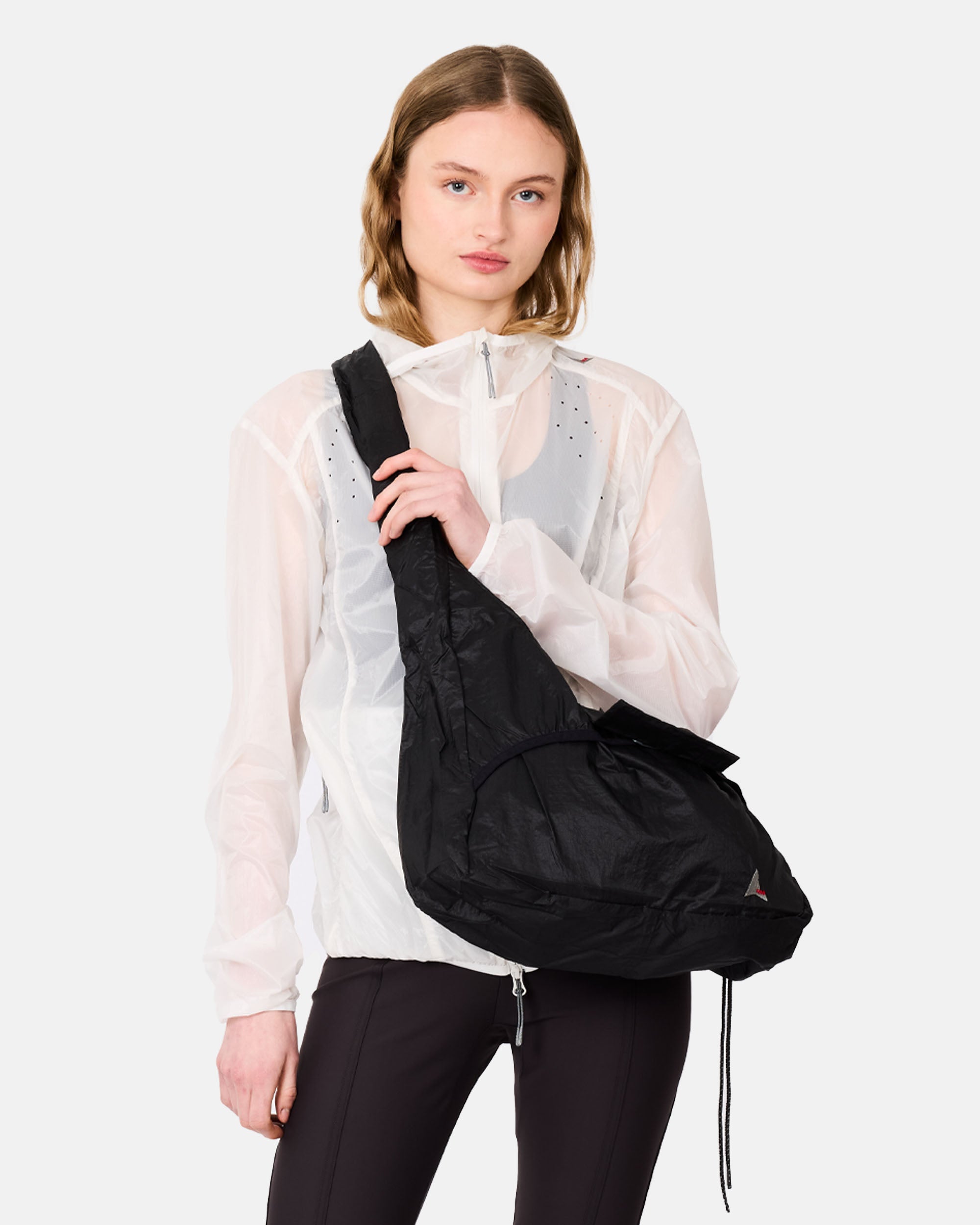 ROA LAKI Packable Knot Bag Black YBUW219FA13-BK