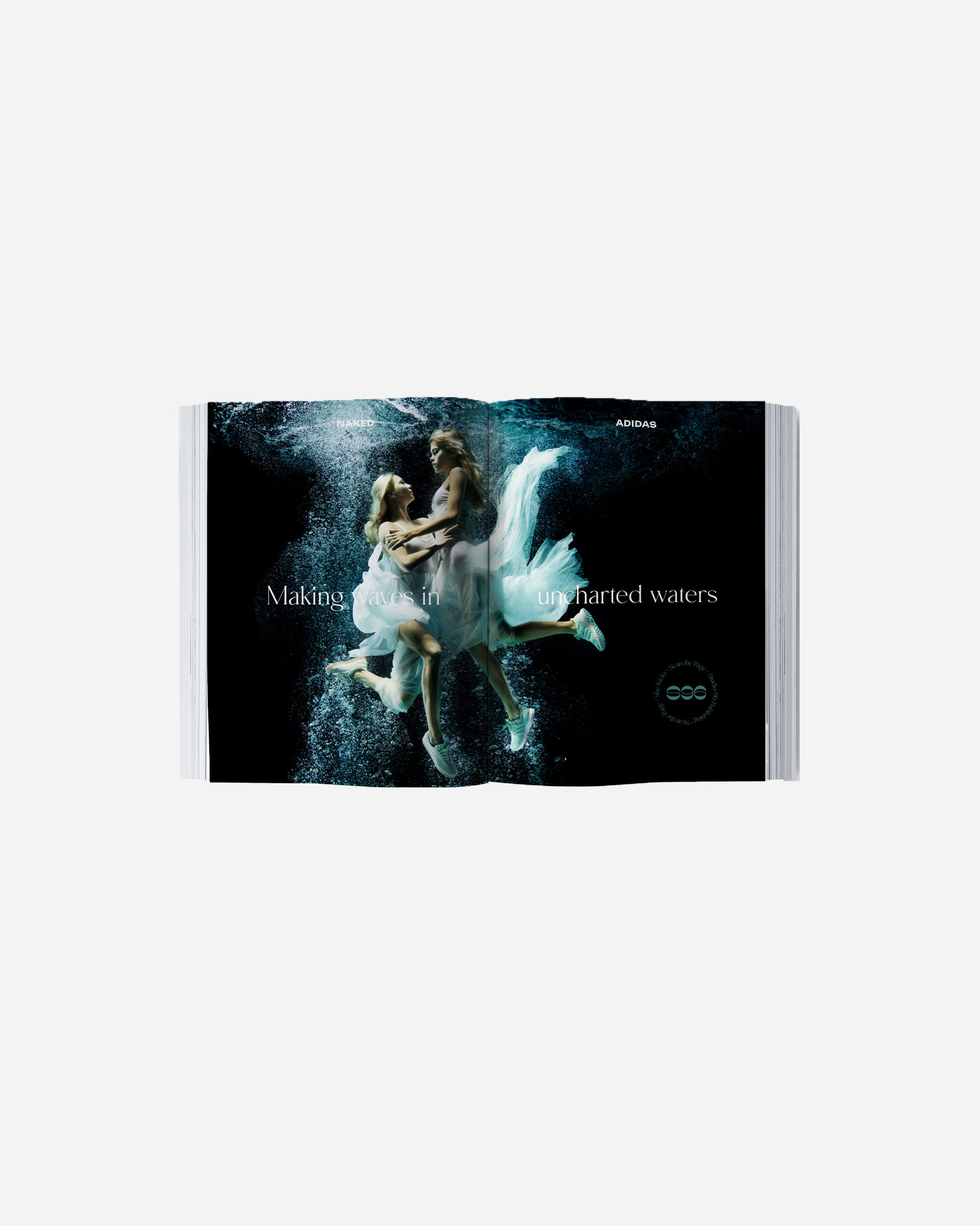 New Mags She Kicks White NM1033