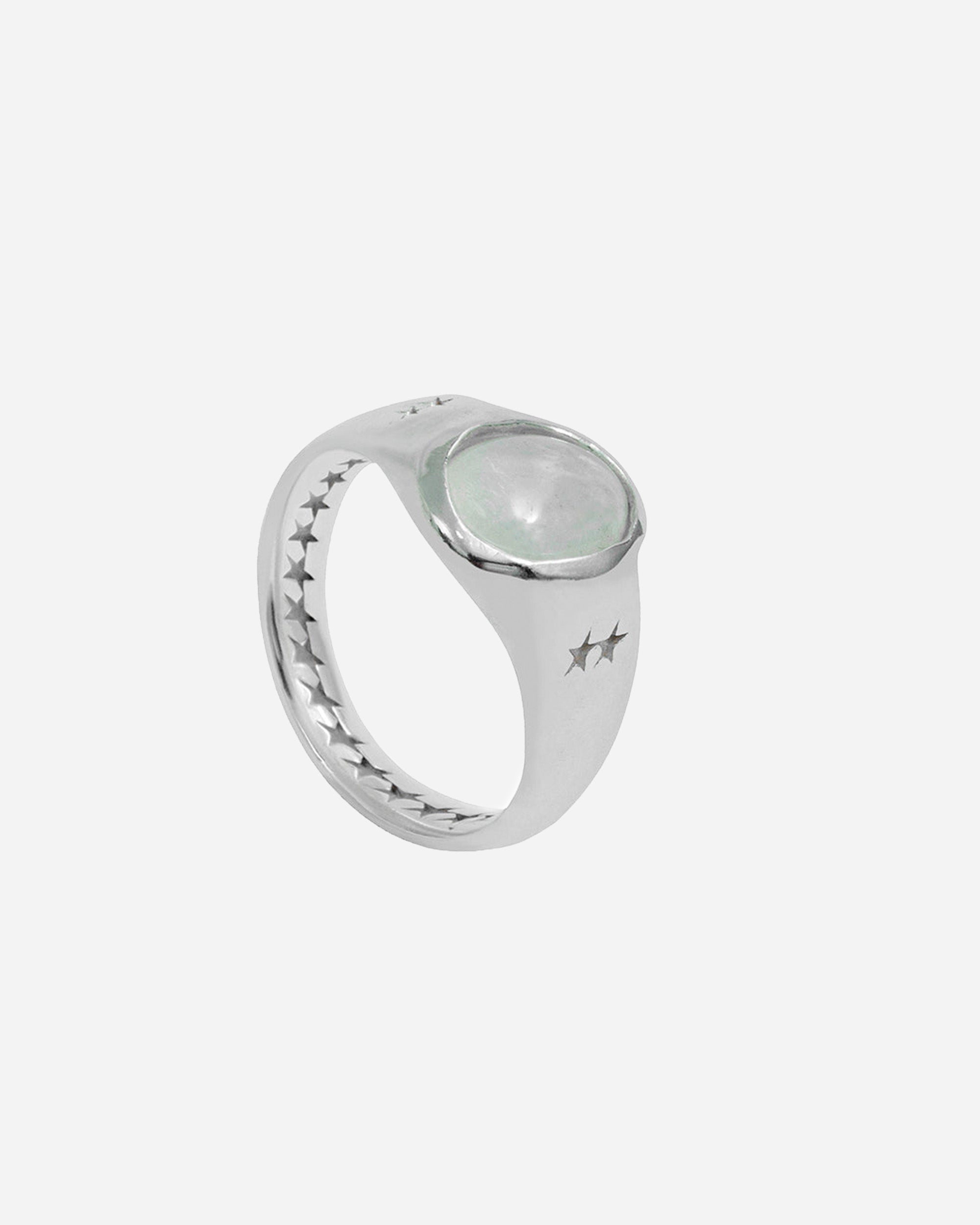 Vertical Stone White Signet