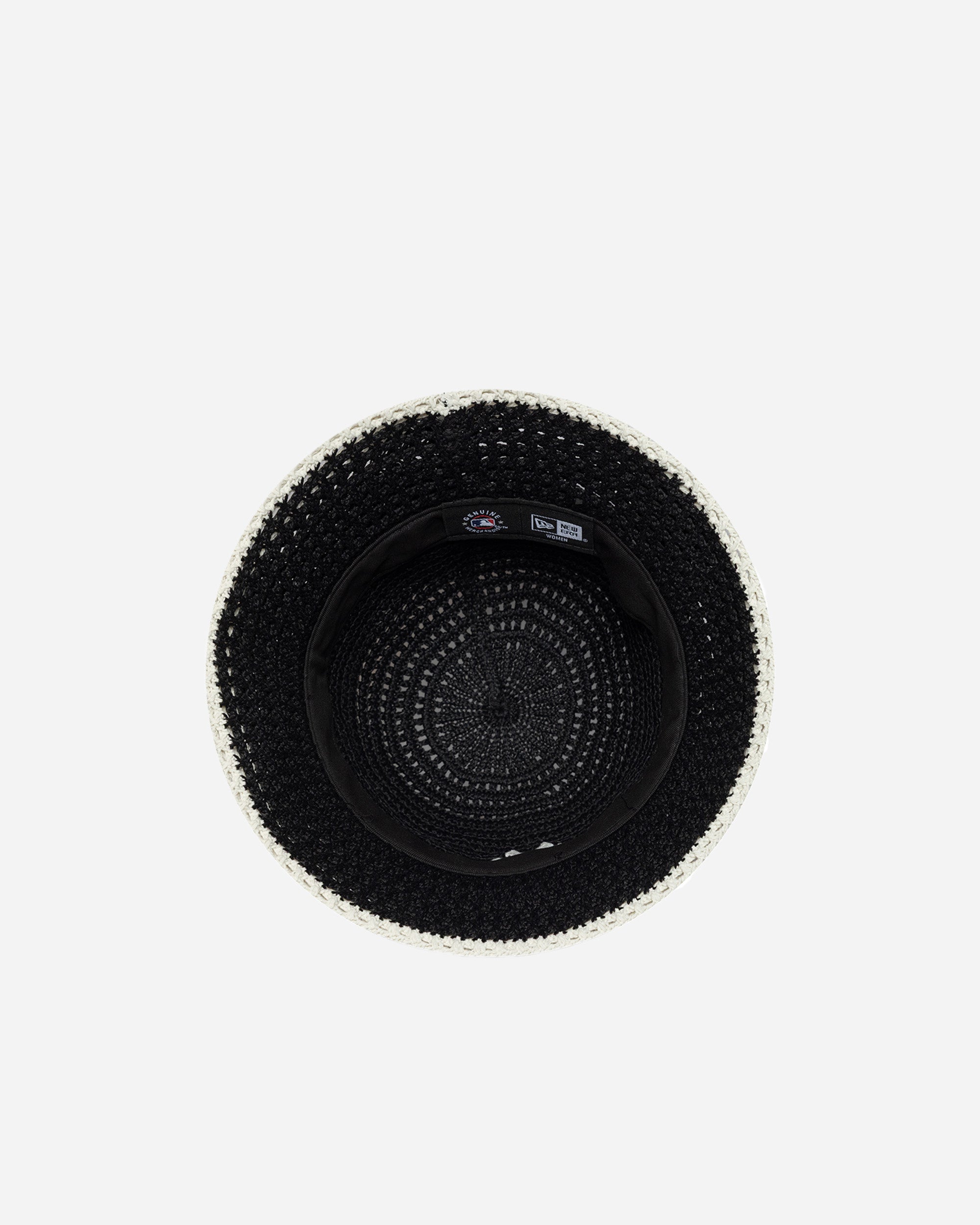 New Era Female Knitted Bucket BLKWHI 60856287