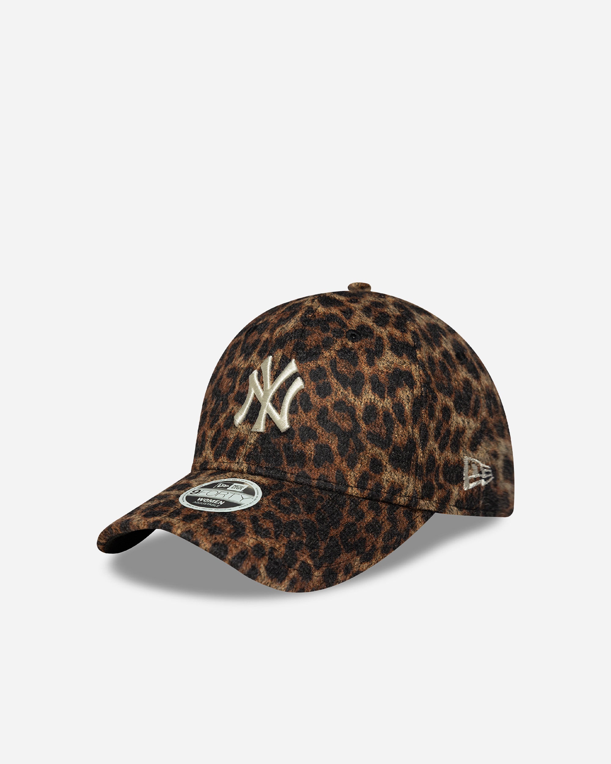 Cosy Leopard 9FORTY