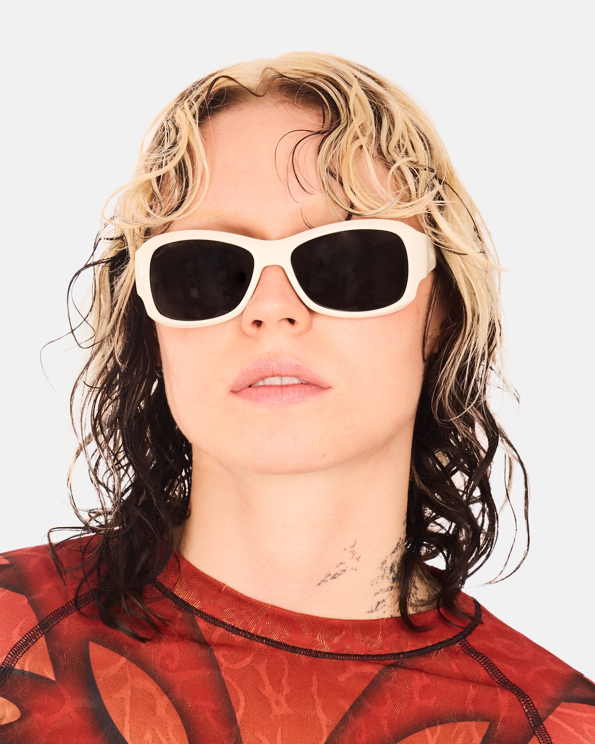 GUMI GUMI One - vit / svart White / Black GUMI-1-004