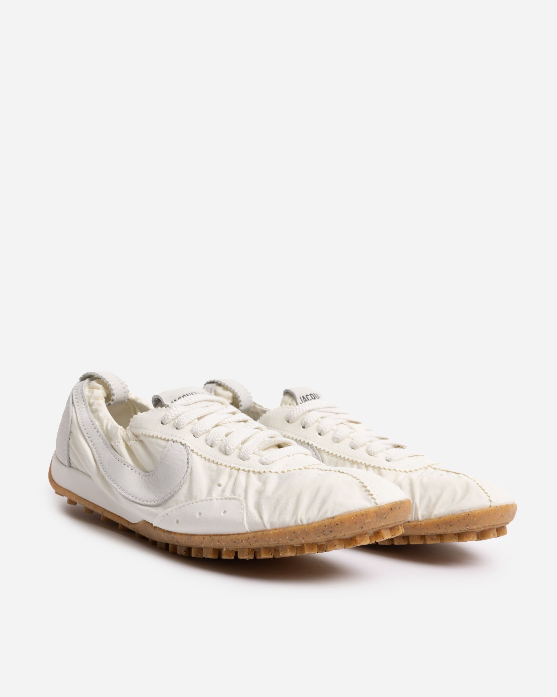 Nike Nike x Jacquemus Moon Shoe SOFT PEARL/SAIL-SAIL HV8547-002