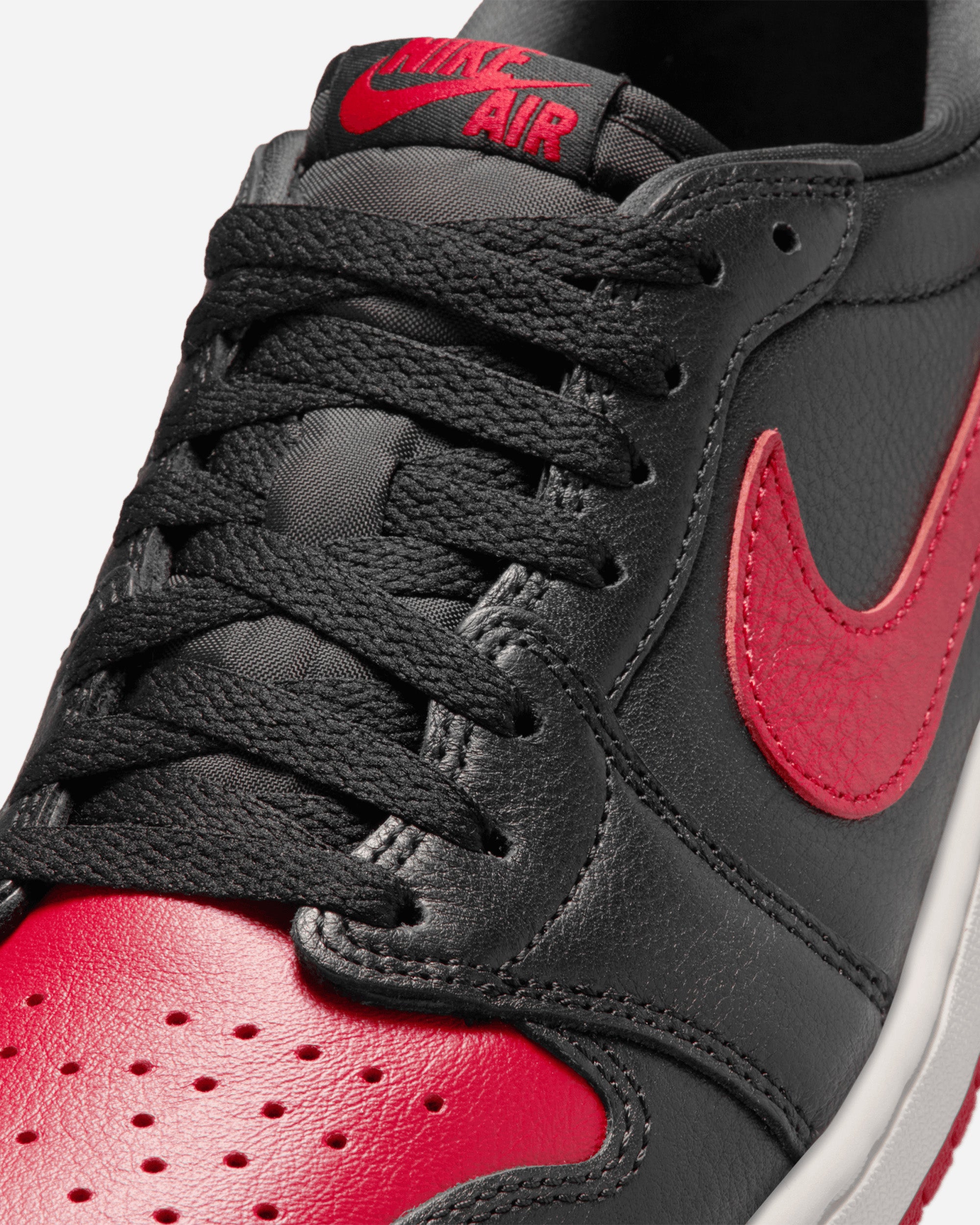 Jordan Brand Jordan 1 Retro Low OG “Banned” BLACK/BLACK-VARSITY RED-SUMMIT WHITE IW6276-001